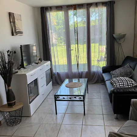 Maison Calme En Campagne Hébergement de vacances *